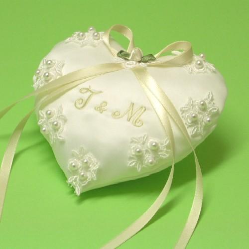 リングピロー刺繍キット ミニハート イニシャル刺繍入り