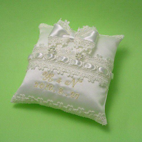 リングピロー完製品　リボンケミカル 刺繍入り