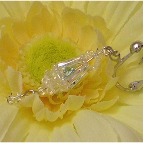 アクセサリー イヤリング クリスタルビーズ