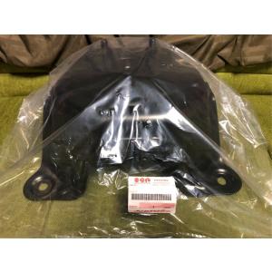 スズキ ジムニーシエラ JB74W スズキ純正 背面タイヤブラケット