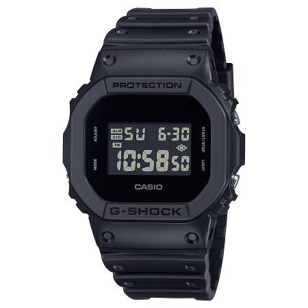 カシオ G-SHOCK ソリッドカラーズ ブラックモデル DW-5600UBB-1JF 国内正規品