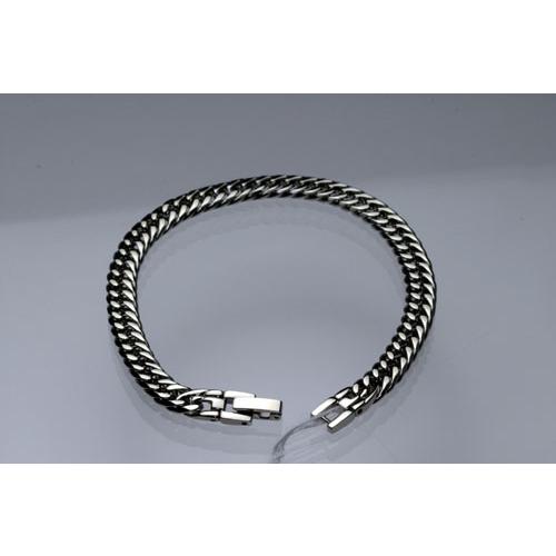 【TITANISUM】W喜平6面純ブレスレット20cm (細）