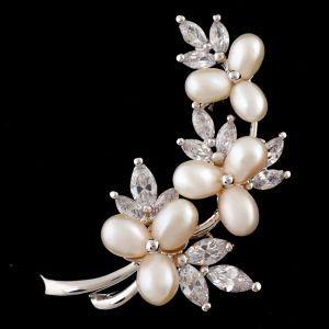 SWAROVSKI ブローチ スワロフスキー コサージュ 花 フラワー SWAROVSKI ブローチ スワロフスキー コサージュ 花 フラワー
