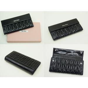 新品値引きする のミュウミュウ マトラッセフラップ長財布 ブラック 4 財布 ファッション小物 レディースファッション 1ot ソフィア 財布 ネットショップ店