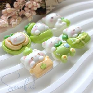 デコパーツ 青りんごと猫ちゃん ねこ グリーン...の詳細画像2