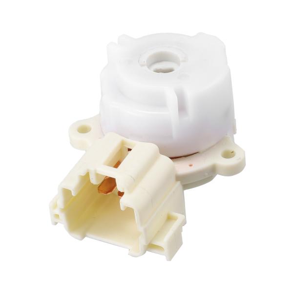 uxcell 自動車 イグニッションスタートステアリング 84450-52010 Toyotaに対応...