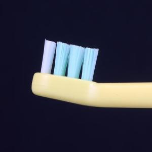 ライオンこどもハブラシ 0-3才用 ( 1本入...の詳細画像1