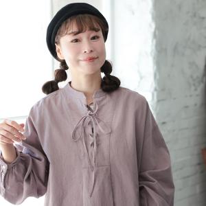 はちみつ堂 たなびくラベンダーの編み上げブラウ...の詳細画像3