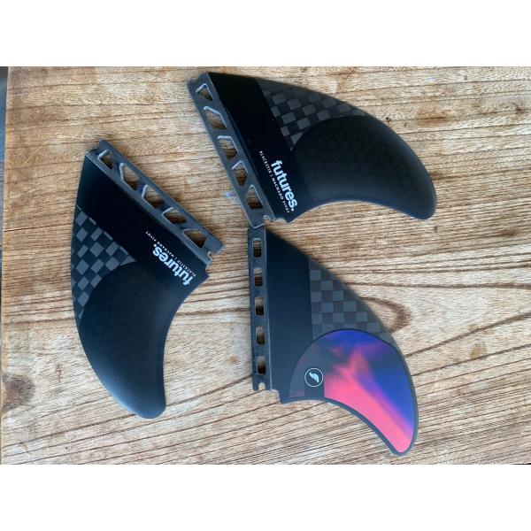 futures. fin ROB MACHADO PIVOT V2 BlackStix THRUST...