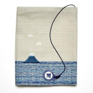 ブックカバー 布 布のブックカバー 富士山と海 文庫・A6 綿（日本製）本の厚み約10〜30mmに対応｜sozaihompo