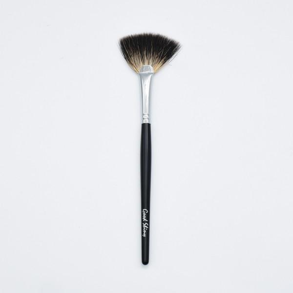 B品 アウトレット ファンブラシ 熊野筆 プロ用 高級 A-16