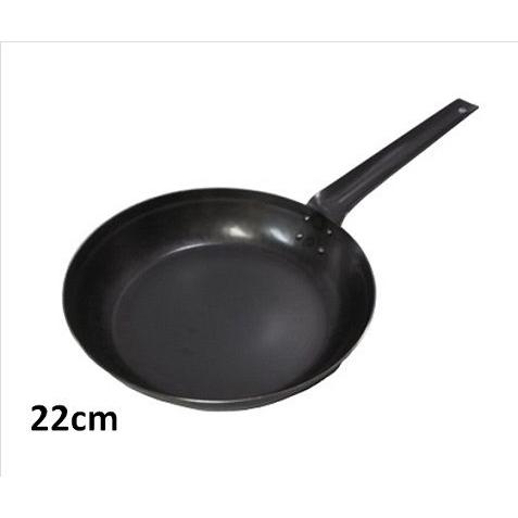 山田 工業所　打ち出し フライパン22ｃm　1.6ｍｍ厚