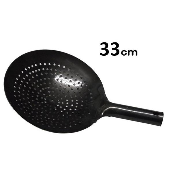 山田 工業所　鉄 穴明き片手中華鍋33ｃm　1.2ｍｍ厚