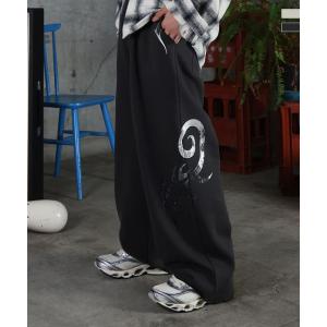 ILL'S イルズ メタルプリント トライバルワイドスウェットパンツ ユニセックス メンズ レディース