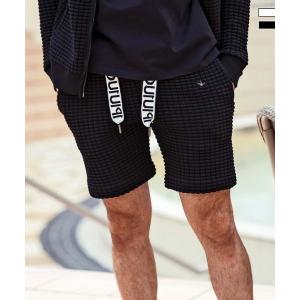 1PIU1UGUALE3 RELAX ウノピゥウノウグァーレトレ 3ロゴビッグワッフル