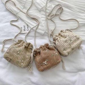 カゴバッグ ショルダーバッグ ハンドバッグ 肩掛けバッグ ストローバッグ 手持ち フラワー レース 草編み ミニ 可愛い おしゃれ 軽量 かごバッグ