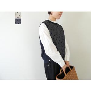 prit(プリット) 強撚引き揃え天竺リネンコットンランダムドット刺繍切替プルオーバーベスト(916...