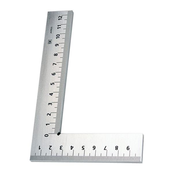 新潟精機 SK 日本製 平形スコヤ 目盛付 100mm E-100