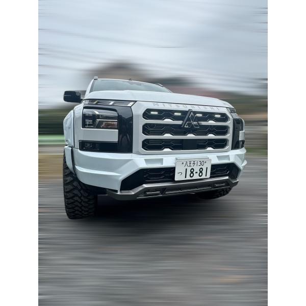 MITSUBISHI TRITON(LC2T)専用 三菱トライトングリルマーカーキット（ホワイトor...