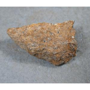 Potassium feldspar(カリ長石：マネバッハ式双晶)岐阜県蛭川田原6690