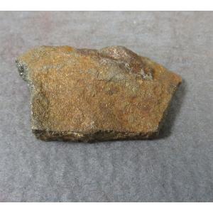 Potassium feldspar(カリ長石：マネバッハ式双晶)岐阜県蛭川田原6690