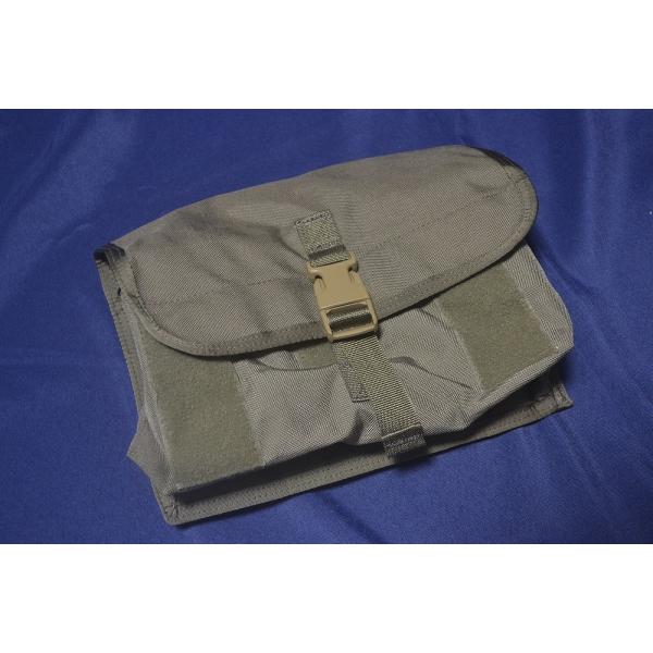 Diamond Back Tactical ガスマスクポーチ