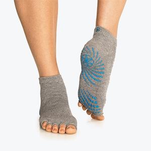 ヨガソックス GAIAM