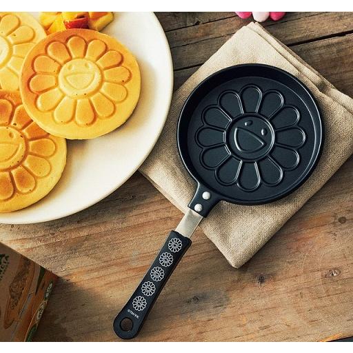 1週間以内発送　smart(スマート) 2021年 4 月号 (日本語)　村上隆　可愛い　「お花」パ...