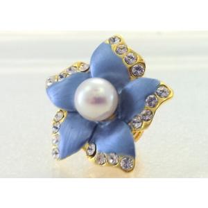ツジモト真珠のピンブローチ　花　あこや本真珠　タックブローチ  ブルーフラワー