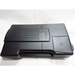 VW ゴルフ7/7.5・パサート(B8)・トゥーラン(5T)等 バッテリートップ