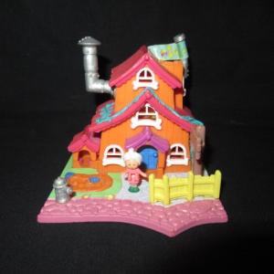 Polly Pocket ポーリーポケット アダムス ファミリー コンパクト