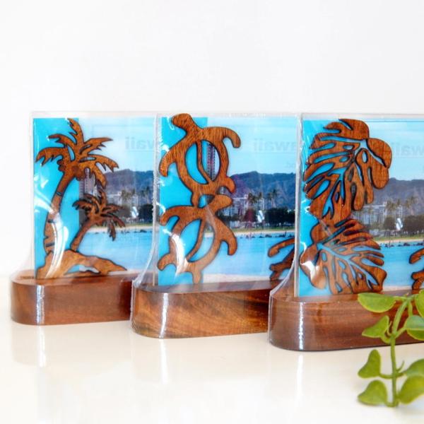 ハワイ買付け コアウッド フォトフレーム フォトスタンド 葉書サイズ モンステラ ホヌ パームツリー...