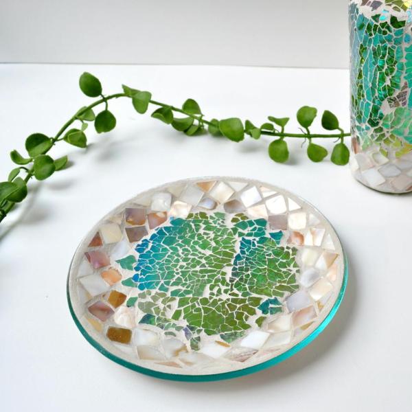 ラウンドトレイ　シーグリーン 小物置き モザイク グラス＆シェル おしゃれ ギフト 西海岸 コースタ...