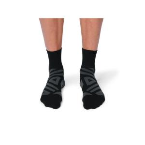 オン On ＰＥＲＦＯＲＭＡＮＣＥ　ＭＩＤ　ＳＯＣＫ ウェアアクセサリー ソックス｜sportsauthority