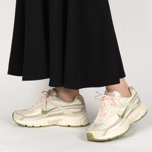 ナイキ スニーカー レディース シューズ ランニング 靴 スポーツ 運動 カジュアル ファッション NIKE ウィメンズ イニシエーター 394053 107