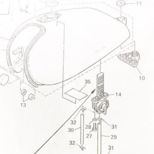 ヤマハSR400　1JR　純正リアフェンダー　2J2-21610-00-93 ヤマハ発動機 SR400 リアフェンダー ヤマハ 純正 中古 バイク 部品 1JR
