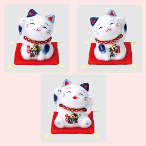 染錦　まねき猫（鈴付・小）／３種類