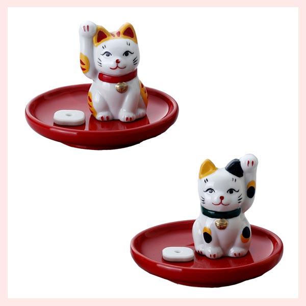 陶器製　招き猫（香立）／２種類　K5810,K5811