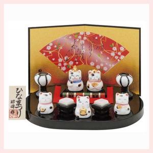 ねこ お雛様 豆サイズ 日本製 豆猫雛飾り 白磁 陶器 国産 おひなさま