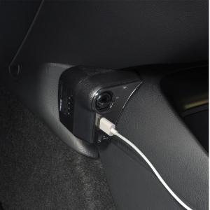 YAC（自動車用アクセサリ） トヨタ アクア専用 コンソール電源BOX 電源