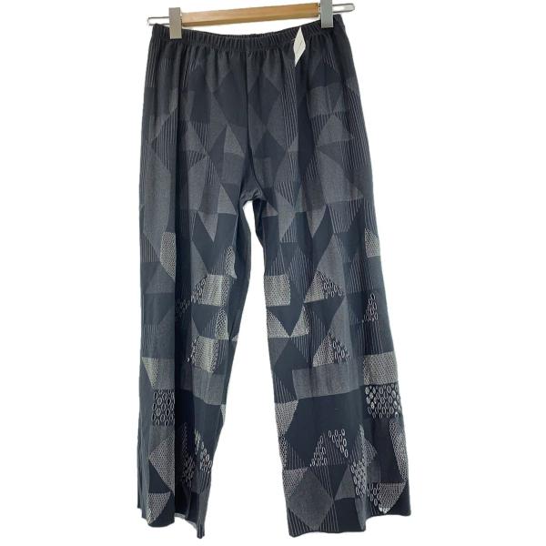 PLEATS PLEASE ISSEY MIYAKE◆ボトム/3/ナイロン/BLK/総柄/PP54L...
