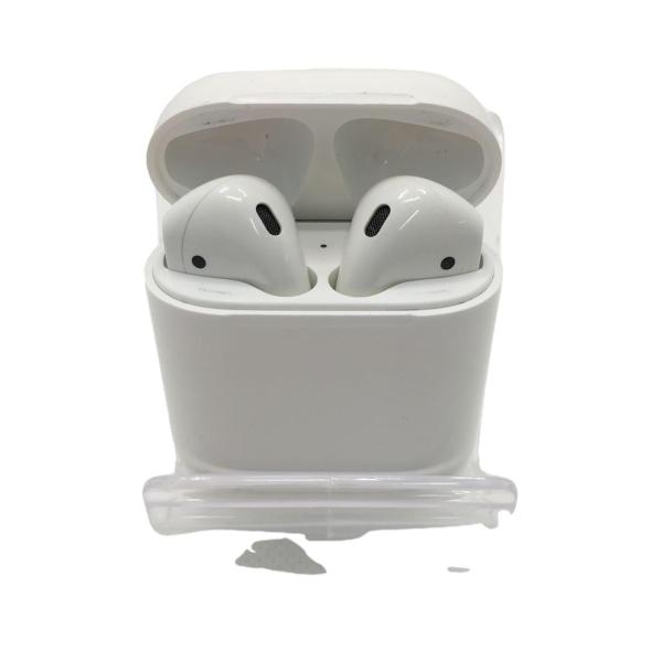 Apple◆イヤホン・ヘッドホン AirPods with Charging Case MV7N2J...