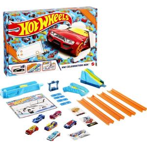 ホットウィール(Hot Wheels) アドベンチャー ギフトセット ベーシックカー6台 レール ステッカー入り GWN96