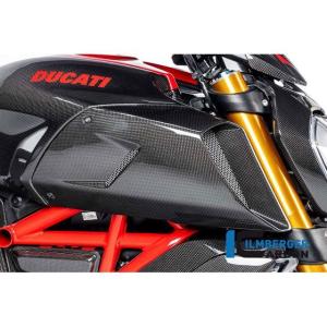 正規品／ILMBERGER ディアベル1260 ドレスアップ・カバー エアチューブカバー 右側 グロス Diavel MY19 ｜ LKR.003.…｜st-ride