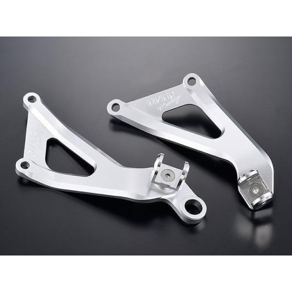 OVER RACING その他ステップ関連パーツ アルミビレット マフラー/タンデムステー（シルバー...