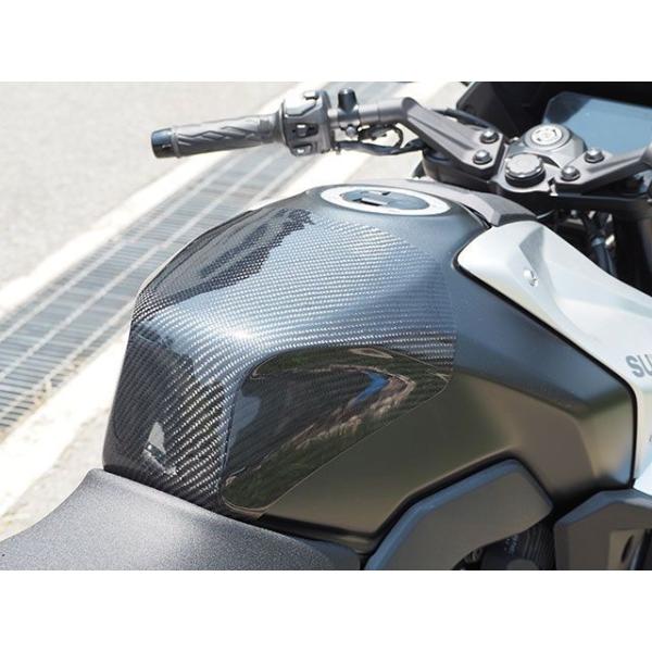 Magical Racing GSX-8R タンク関連パーツ タンクエンド 材質 綾織りカーボン製 ...