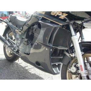 POSH Faith ZZR1100（D型） カウル・エアロ マッスルラインハーフ
