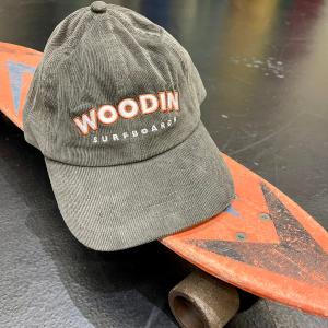 Woodin Surfboards Olive Brown Dad Hat コーデュロイ キャップ 帽子 日よけ ハット メンズ レディース サイズ調整可能｜standardstore
