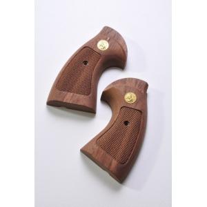 キャロムショット 東京マルイ パイソン用 木製グリップ ウォールナットオーバースクエア