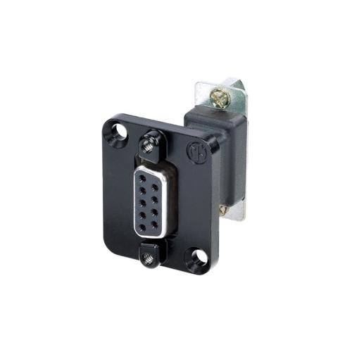 ノイトリック　NEUTRIK NADB9FF-B 9ピン D-SUBレセプタクル DLX取付けサイズ